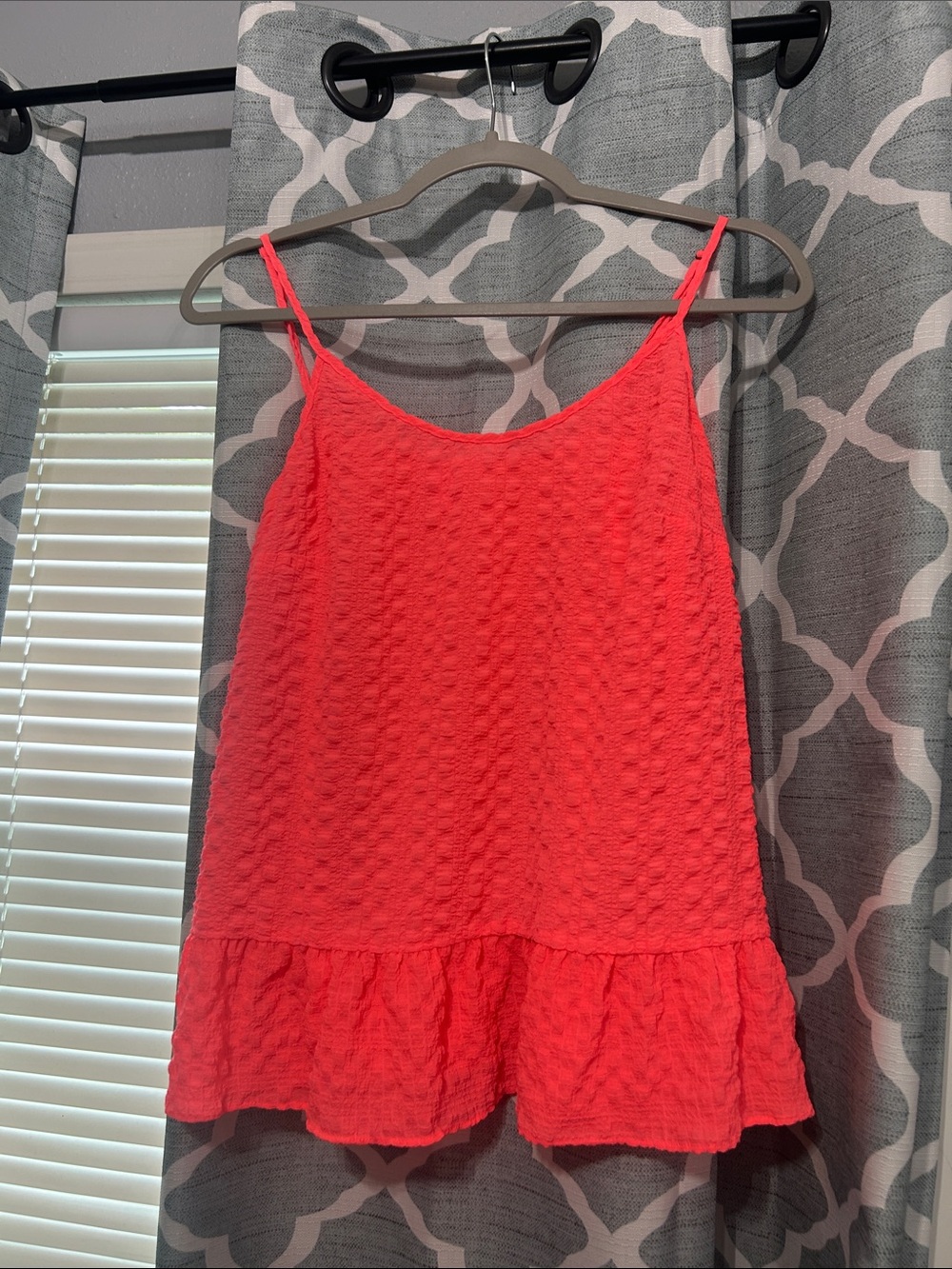 Lilly Pulitzer Coral Textured Ruffle-Hem Camisole